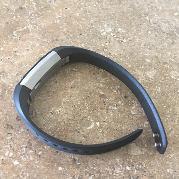 Fitbit Alta - Picture 3 of 5